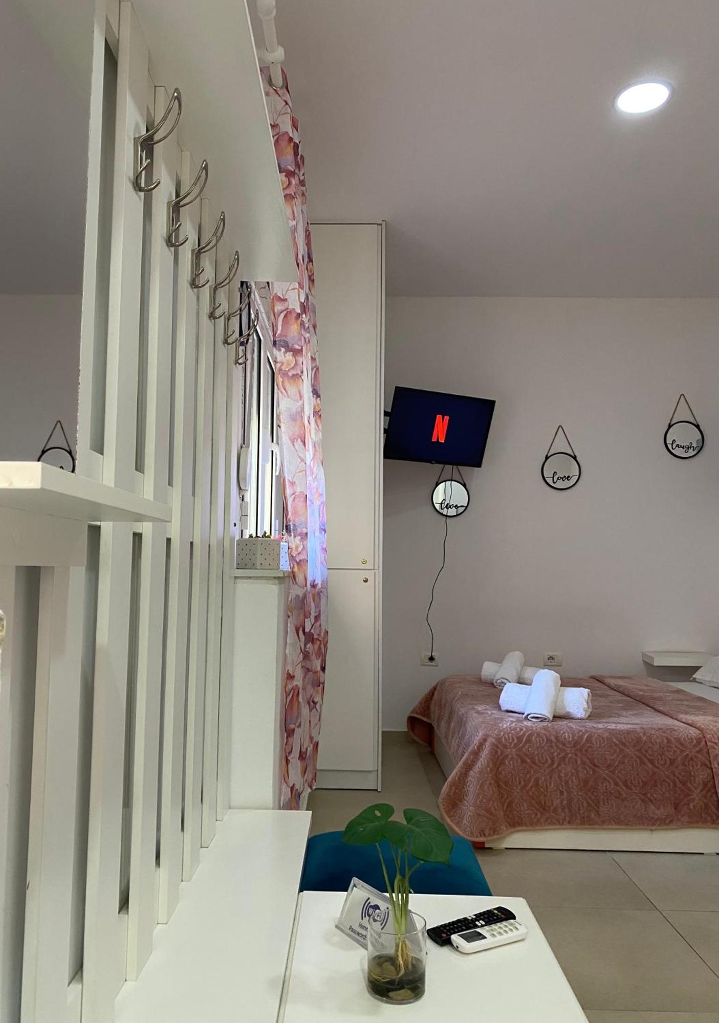 Ayso Inn Tirana City Center 외부 사진